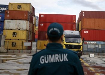 Gümrük cezalarına yüzde 122 zam