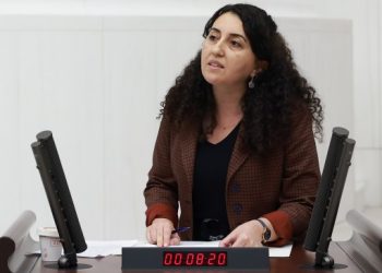 Günay’dan ‘Çözüm Bütçesi’ önerisi: AKP’ye veda sürecinin başlangıcı