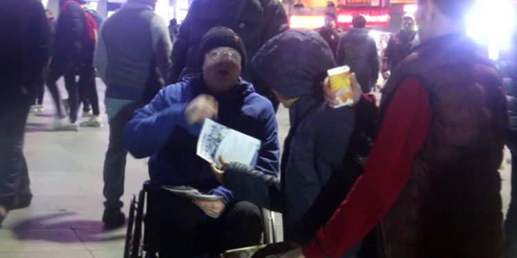 HDP Emek Komisyonu asgari ücrete ilişkin bildiri dağıttı