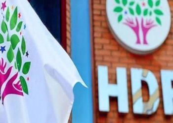 HDP'den tokat açıklaması: 'Encü’ye atılan tokat tüm siyasi yapıların kulağında çınlamalı'