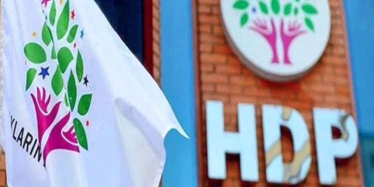 HDP'den tokat açıklaması: 'Encü’ye atılan tokat tüm siyasi yapıların kulağında çınlamalı'