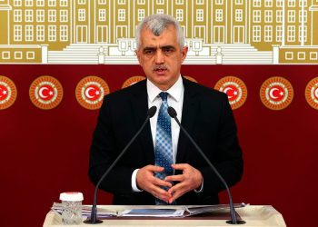 HDP'li Gergerlioğlu: Türkiye hasta hükümlü ve tutuklu ölümlerinde dünya şampiyonu