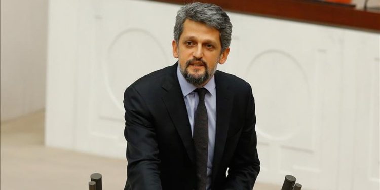 HDP'li Paylan: Bütçeye yük olan şehir hastanelerinden neden vazgeçmiyorsunuz?