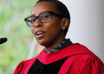 Harvard tarihinde bir ilk: Claudine Gay prestijli üniversitenin ilk siyah rektörü oldu