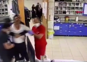 Hastanede dehşet: 5 sağlık çalışanına taşla saldırıldı