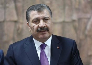 Hekimler Sağlık Bakanı Koca'yı kurduğu 'özel hastane' önünde protesto edecek