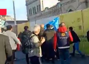 Hiranur Vakfı'ndaki istismarı protesto eylemine saldırı girişimi