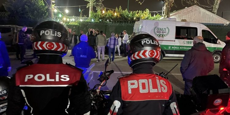 Hobi bahçesinde silahlı saldırı: İki ölü