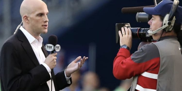 Hollanda-Arjantin karşılaşmasını takip eden gazeteci öldü