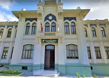 İBB'de tarihi bina çekişmesi: İmamoğlu AKP'li üyelerin kararını veto etti