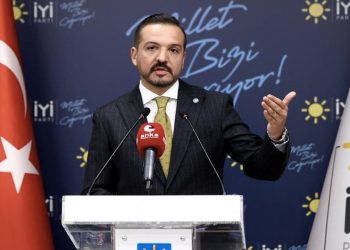 İYİ Parti sözcüsü: Suriye’de meşru yönetimle temas için Dışişleri Bakanlığı'na başvurduk