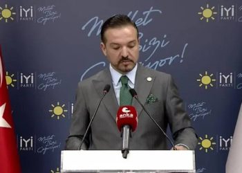 İYİ Partili Kürşad Zorlu: Suriyeli yetkililer ile görüşmek için Dışişleri Bakanlığı'na başvuracağız