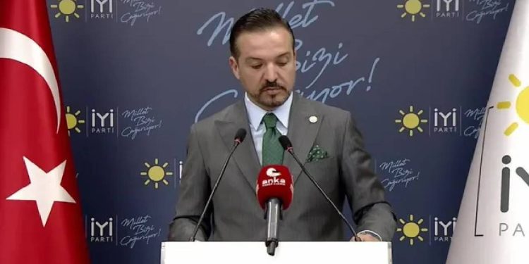 İYİ Partili Kürşad Zorlu: Suriyeli yetkililer ile görüşmek için Dışişleri Bakanlığı'na başvuracağız