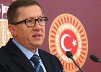 İYİ Partili vekilin yeni yıl kartına TBMM'de 'siyasi' sansür