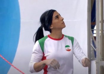 İddia: Başı açık yarışan İranlı sporcu Rekabi'nin aile evi yıkıldı