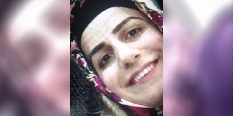İhraç edildikten sonra kansere yakalanan hemşire Zeynep Baltacı vefat etti