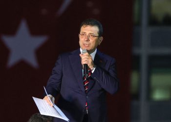 İmamoğlu: Bizim tarafımızdaymış gibi görünen ama iktidar dilini kullananlar var
