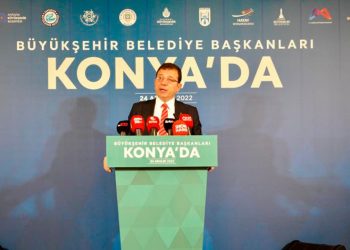 İmamoğlu: Pek çok belediyeye kayyum atama gayreti içindeler