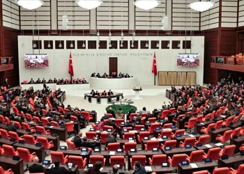 İşsizlik önergesi AKP ve MHP oylarıyla reddedildi
