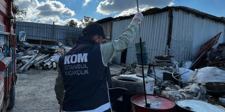 İstanbul'da '10 numara yağ' operasyonu: 16 gözaltı