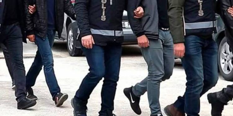 İstanbul'da 430 gözaltı