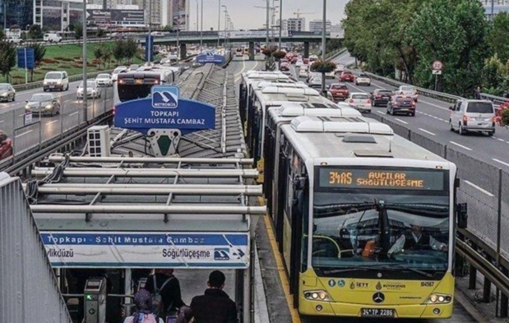 İstanbul’da toplu ulaşıma ve taksiye yüzde 29 zam