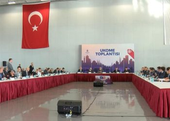İstanbul'da toplu ulaşıma zam için asgari ücret beklenecek