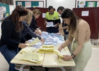 KKTC'de yerel seçim: En fazla belediyeyi muhalefetteki CTP kazandı