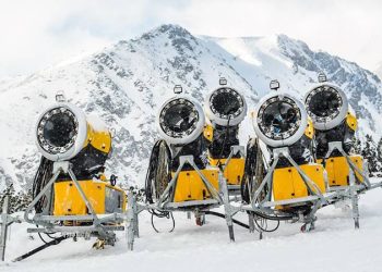 "Kar yoksa kayak da yok"