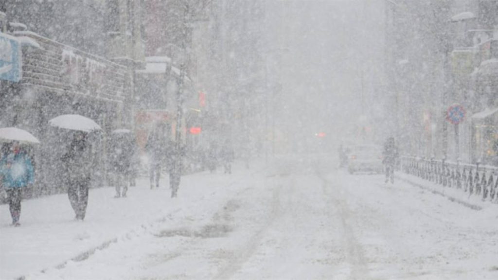 Kara kış etkisi altına alıyor! Meteoroloji'den çok sayıda kent için kar ve sağanak uyarısı