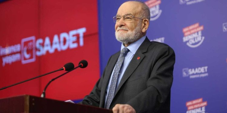 Karamollaoğlu: Bu ülkenin üç harfli sorunu AKP, MHP ve RTE