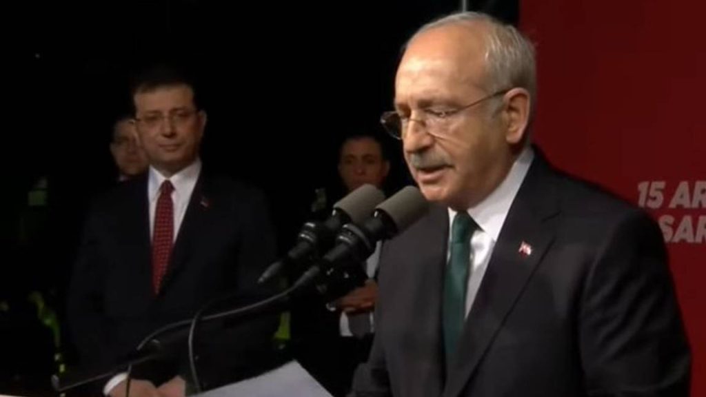 Kılıçdaroğlu 11 madde sıraladı, kalabalığa seslendi: Asla başınızı öne eğmeyin, 6 ay kaldı, iktidar olmak için geliyoruz!