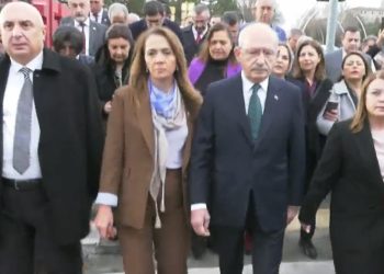 Kılıçdaroğlu 6 yaşındaki çocuğun evlendirmesine tepki için Adalet Bakanlığı’na yürüdü
