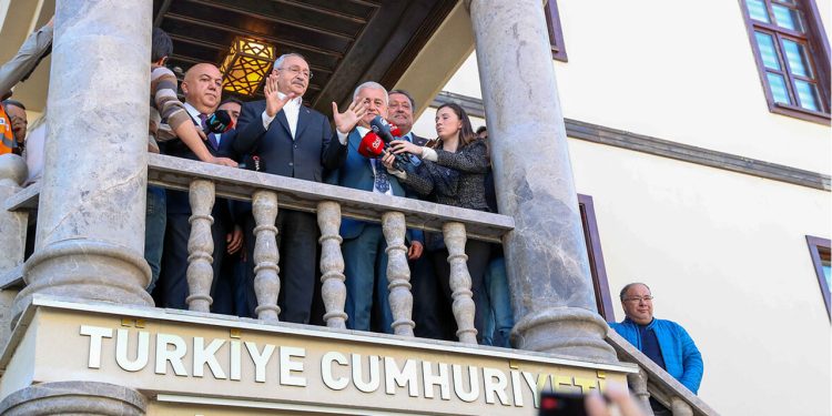 Kılıçdaroğlu: Belediye başkanlarımızı cezalandırmak istiyorlar