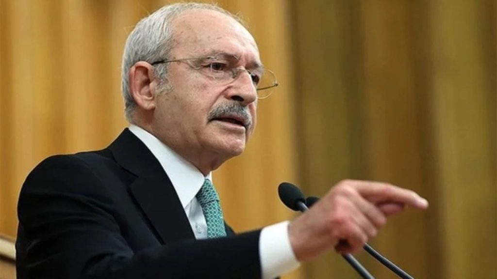 Kılıçdaroğlu: Korkak Saraya karşı, biz yine dimdik duracağız