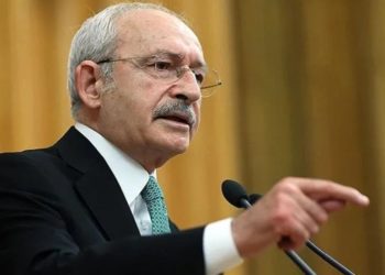 Kılıçdaroğlu: Korkak Saraya karşı, biz yine dimdik duracağız