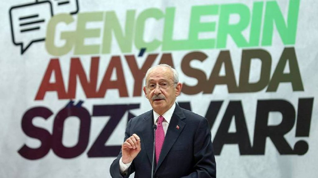 Kılıçdaroğlu, genç hukukçulara seslendi: İkinci Yüzyıla Çağrı Beyannamemizi hepinizin ezberlemesini isterim