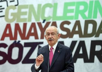 Kılıçdaroğlu, genç hukukçulara seslendi: İkinci Yüzyıla Çağrı Beyannamemizi hepinizin ezberlemesini isterim