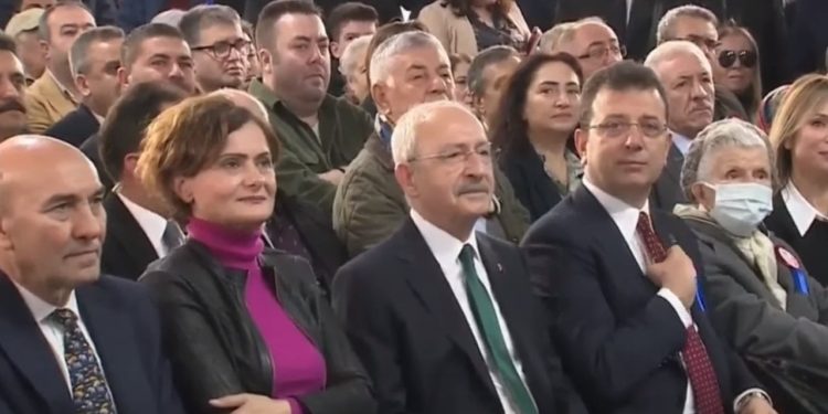 Kılıçdaroğlu ve İmamoğlu beraber törene katıldı: 'İstanbul'u kaybetmenin acısını hala yüreklerinde hissediyorlar'