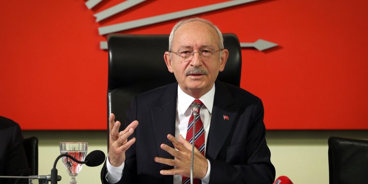 Kılıçdaroğlu’ndan Akşener’e: Başka bir partinin iç işine karışmamalı