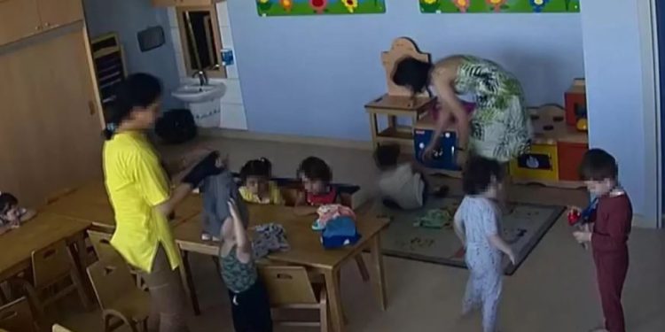 Kreşte skandal; çocukları uyutmak için ellerini arkadan bağlamışlar