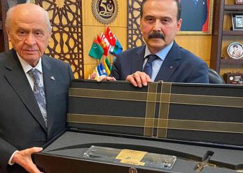 Kürşad Yılmaz’dan BİM CEO’su Galip Aykaç’a tehdit: ‘Tuttuğunuz köşe başları mezarınız olur’