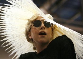 Lady Gaga'nın köpeklerini çalıp, çalışanını vuran saldırgana 21 yıl hapis