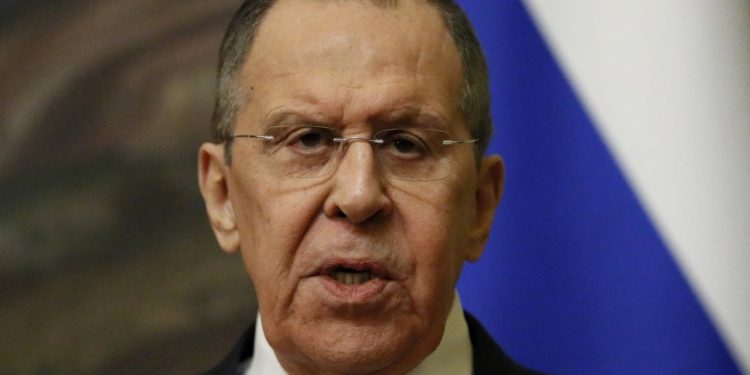 Lavrov: ABD ve NATO, Ukrayna savaşının doğrudan katılımcısı