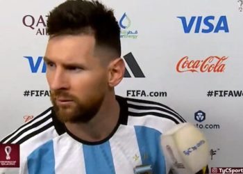 Lionel Messi’den Weghorst’a: ‘Ne bakıyorsun aptal’