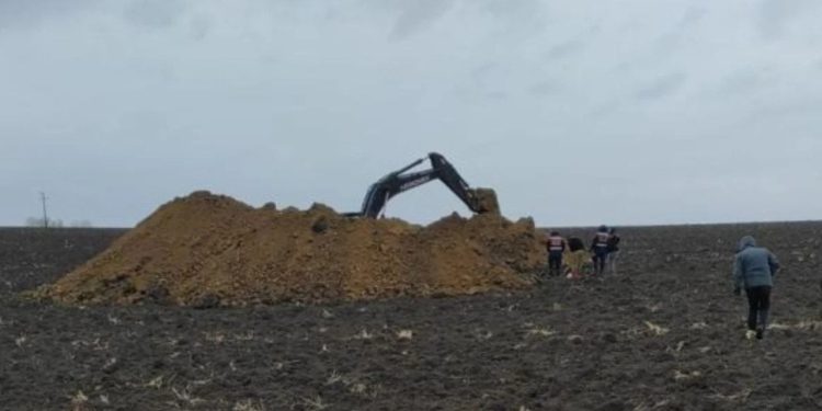 Lüleburgaz'da 'FETÖ'nün altınları' kazısı: Vali, savcı, jandarma devrede!