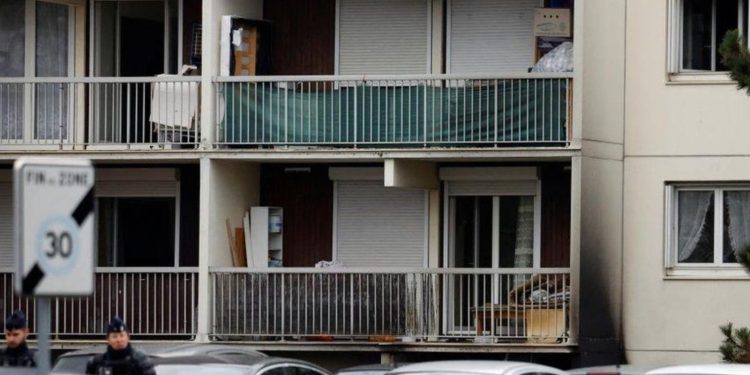 Lyon'da 7 katlı binada çıkan yangında bir Türk vatandaşı da hayatını kaybetti