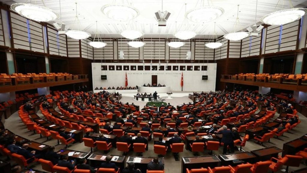 MHP'li Bülbül'ün asgari ücret yorumu Meclis'te tepki çekti