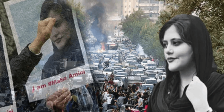 Mahsa Amini protestolarında ilk sonuç: İran'da ahlak polisleri lağvedildi