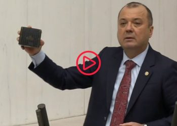 Meclis'te pırlanta kutusunda gösterdi: Saray'da içilen beyaz çayın kilosu 11 bin 200 lira